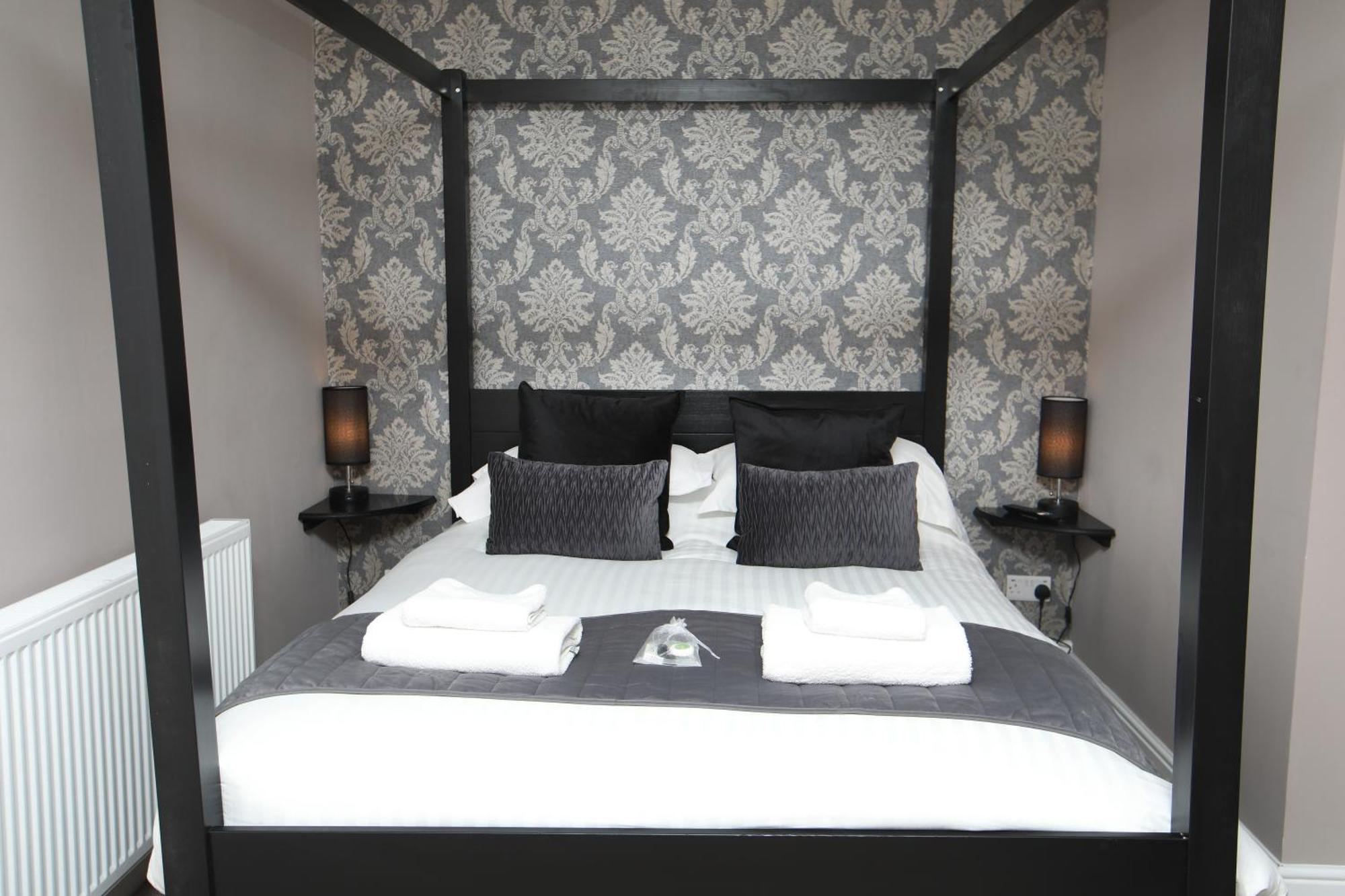 Oyo Glyn Valley Hotel Llansantffraid Llansantffraid Glyn Ceiriog المظهر الخارجي الصورة