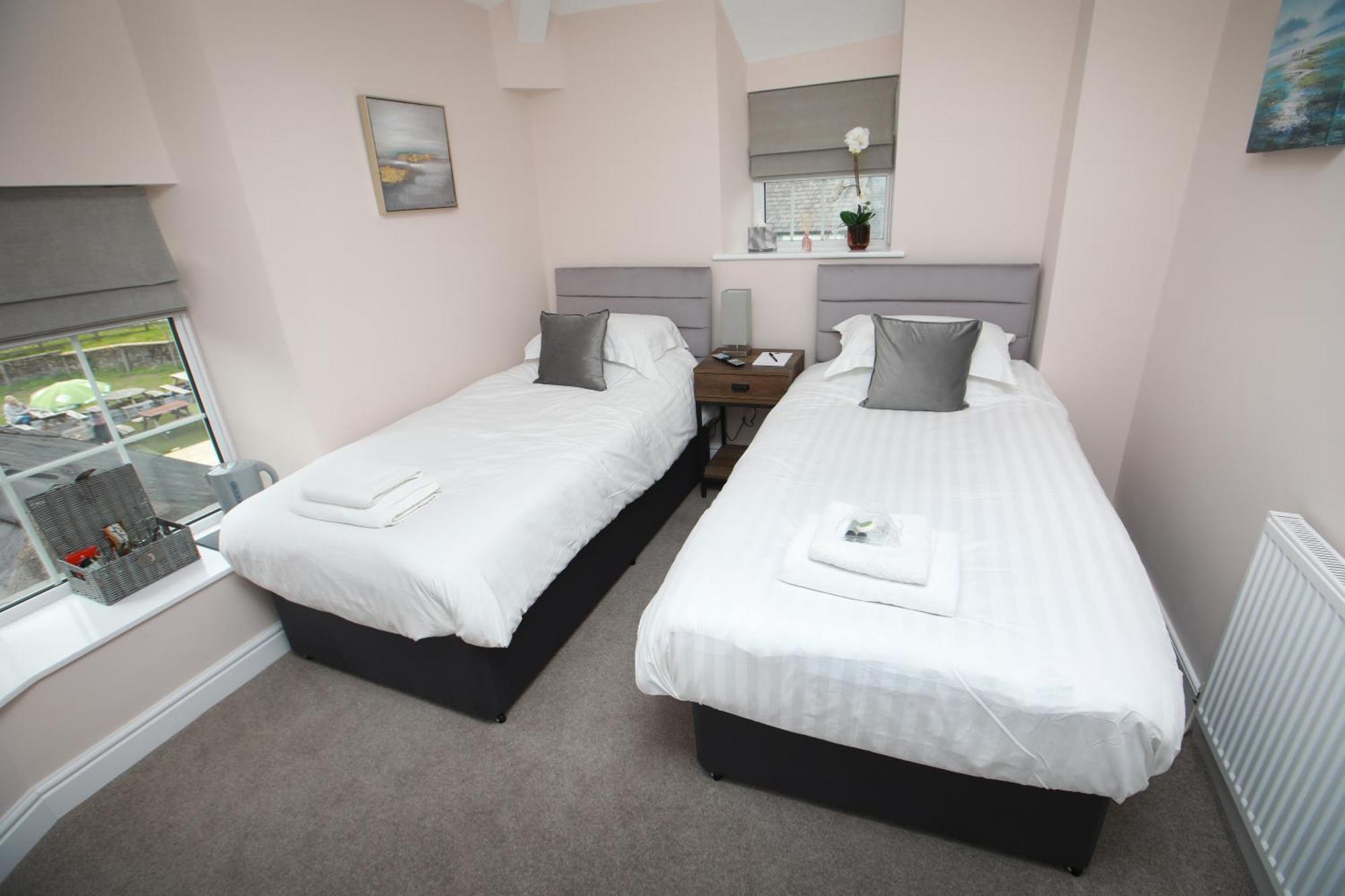 Oyo Glyn Valley Hotel Llansantffraid Llansantffraid Glyn Ceiriog المظهر الخارجي الصورة